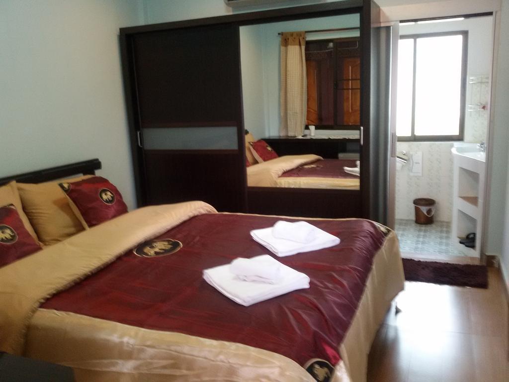 Baitong Homestay Τσιάνγκ Μάι Δωμάτιο φωτογραφία